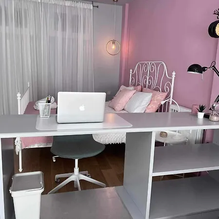 Retro House With Garden In Anopoli Tatil Evi Selanik